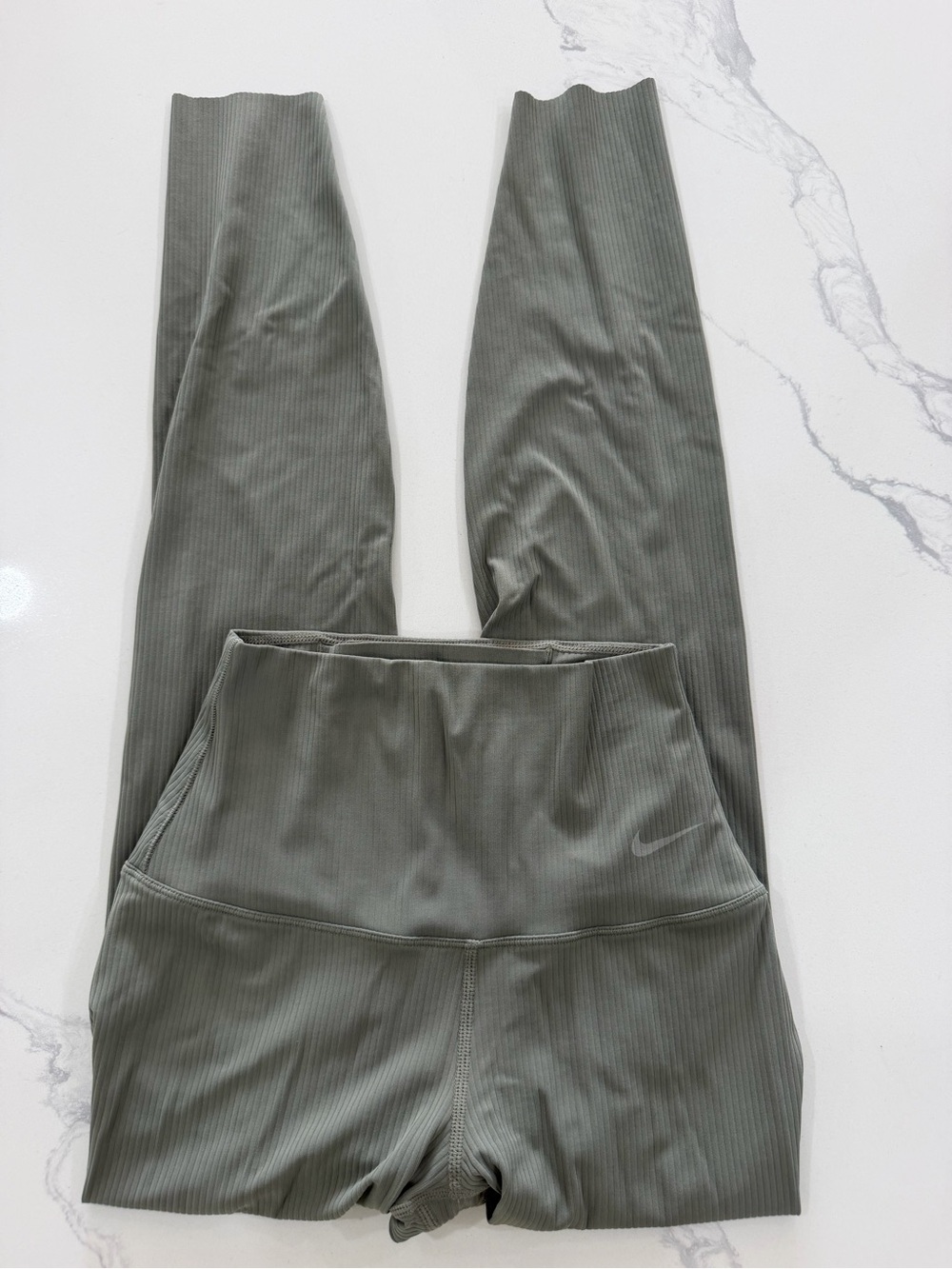 Nike Zenvy Dri-FIT Ribbed High-Waisted 7/8 Leggings Sage Green Grey XS